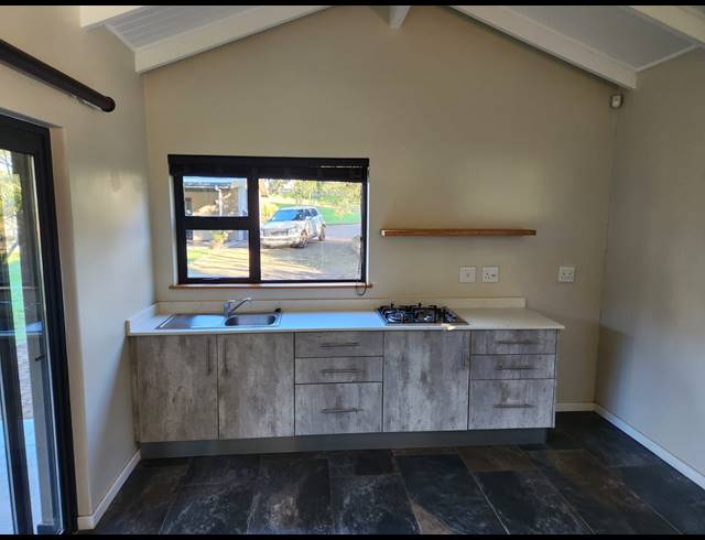 BEDROOM STUDIO APARTMENT TO LET IN ALVERSTONE
